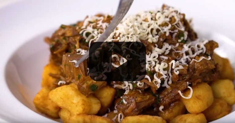 Nhoque Frito Com Carne de Panela